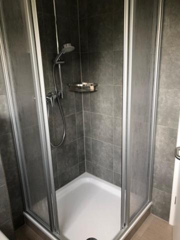 Die Graefin Auf Ruegen - Ferienappartements Parchtitz エクステリア 写真